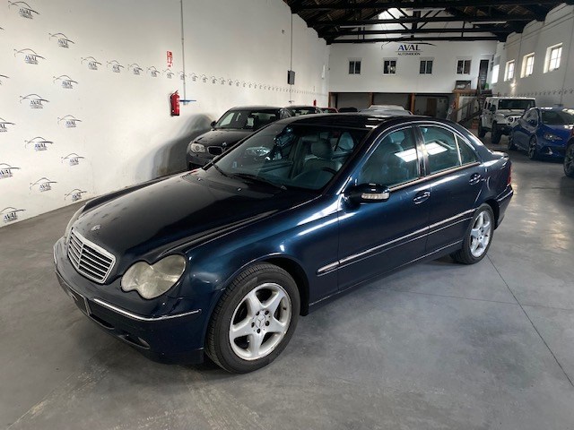 MERCEDES-BENZ C270 CDI AVANTGARDE foto 1
