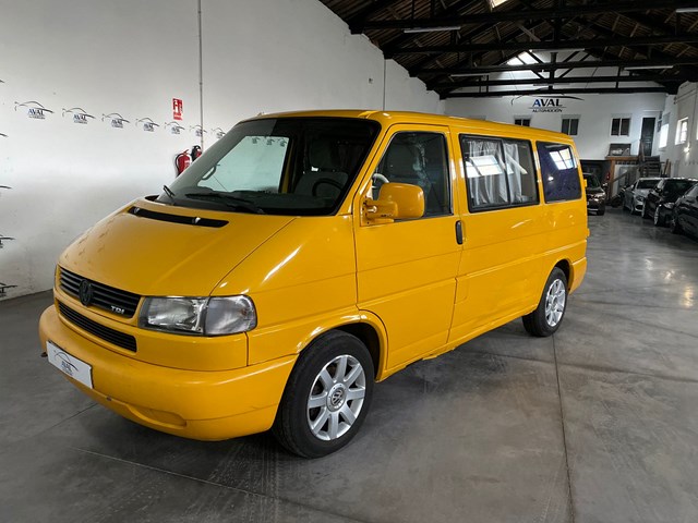 VOLKSWAGEN TRANSPORTER CAMPERIZADA foto 1