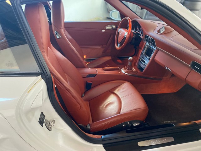 Porsche 911 turbo 997 manual foto 13