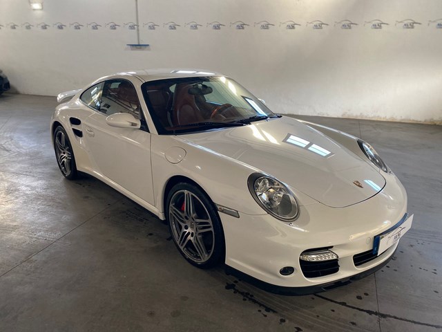 Porsche 911 turbo 997 manual foto 2
