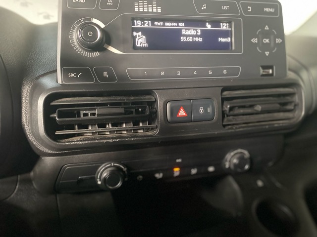 Opel Combo 1.5d foto 14