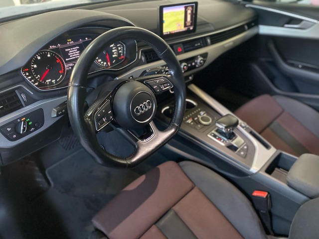 Audi A4 Avant 3.0 TDI Quattro S-line foto 12