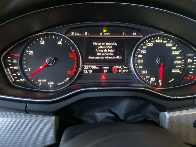 Audi A4 Avant 3.0 TDI Quattro S-line foto 15