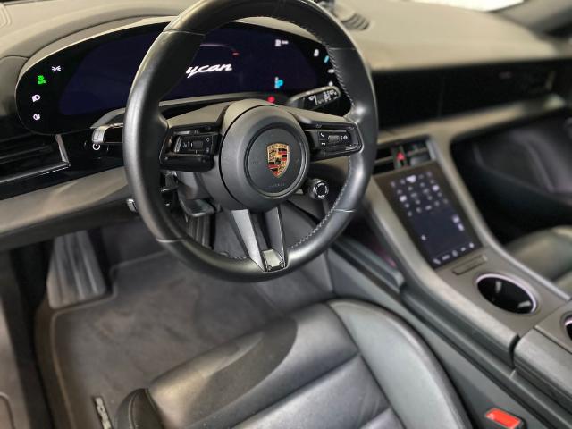 Porsche Taycan 4 cross turismo foto 14