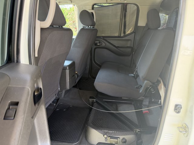 Nissan Navara D40 foto 31