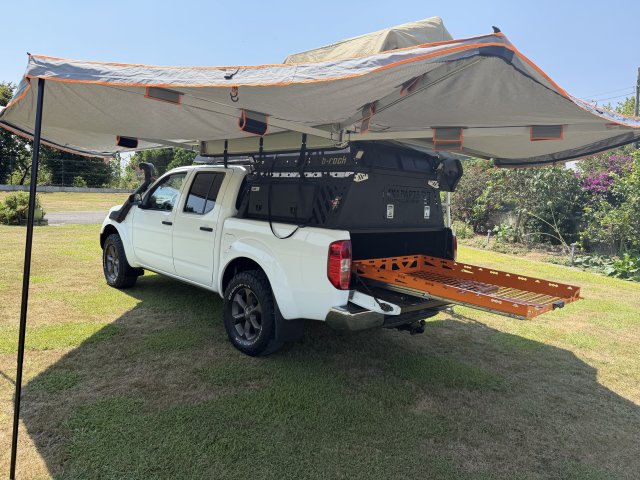 Nissan Navara D40 foto 32