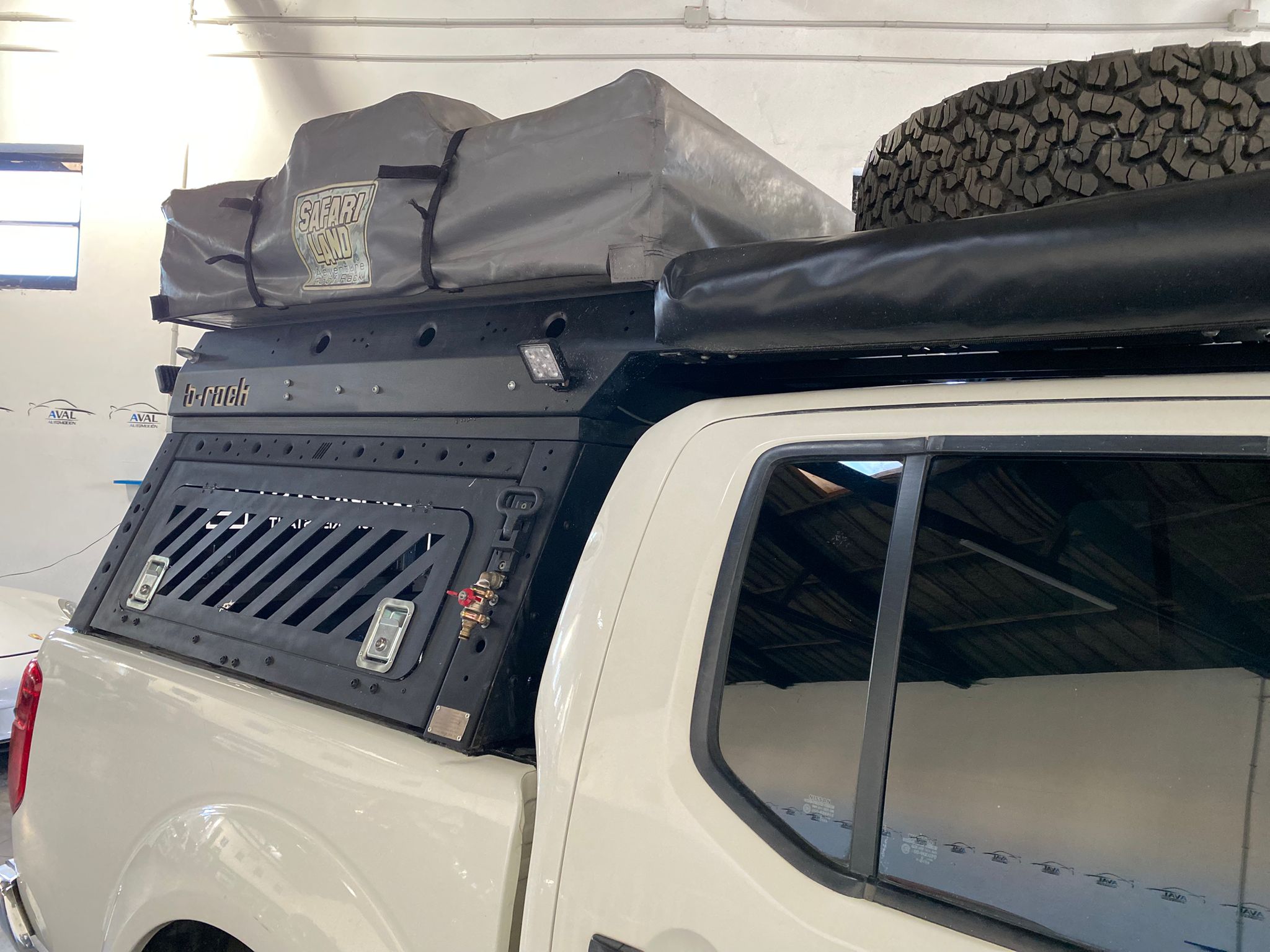 Nissan Navara D40 foto 5